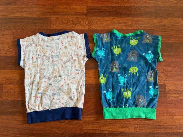 Camicie, T-shirt & Polo: T-Shirt Set, Grösse 122/128 – Usato da Endingen venduto da wubi 1
