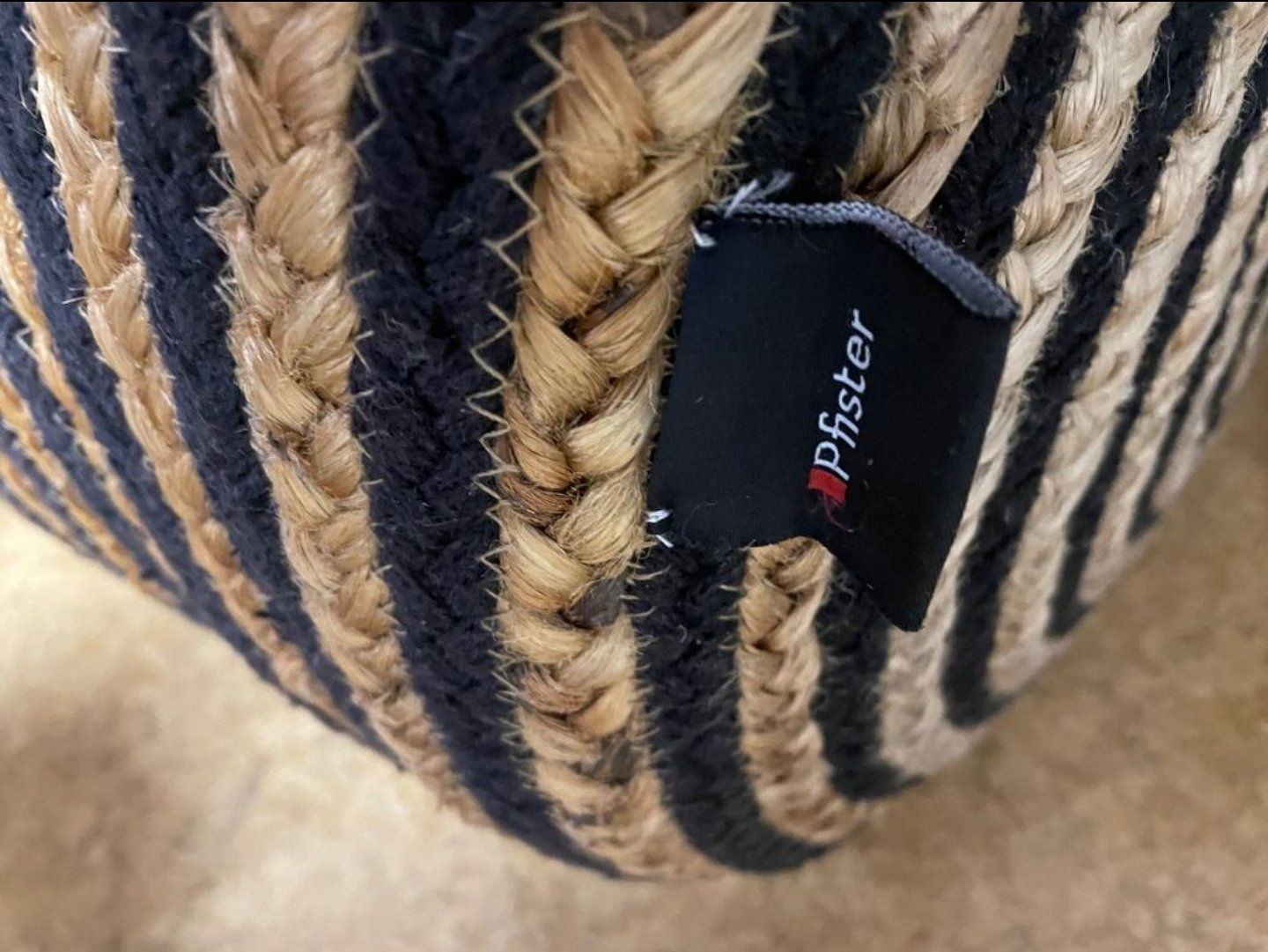 Pfister Sgabelli: Sisal Hocker Pouf – Usato da Winterthur venduto da Ajcps 2