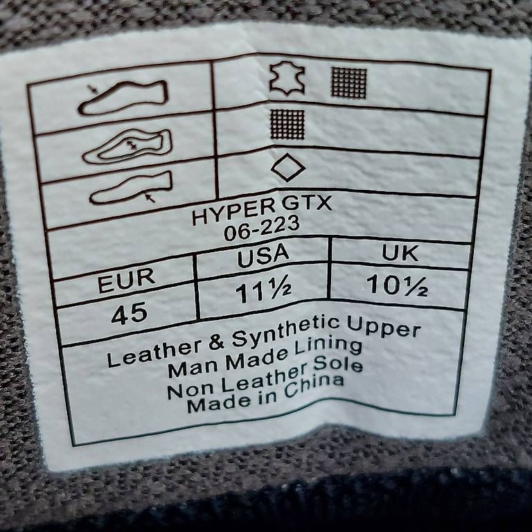 Scarpe da uomo: Wanderschuhe, Bergschuhe, Walkingschuhe Herren, Gr. 45 – Usato da Busswil TG venduto da Bruneweg2 4