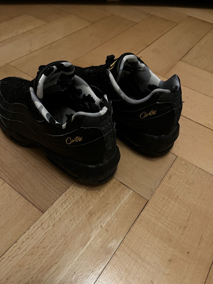 Herrenschuhe: Corteiz Nike AirMax 95 – Gebraucht aus Fribourg von pen_995b 4
