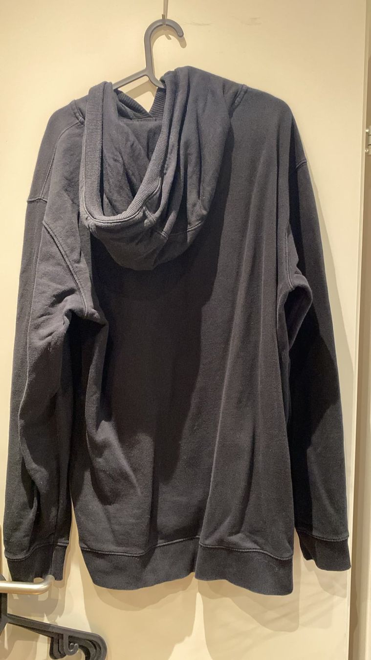 Pulls & Sweat-shirts: Vans Kapuzenpullover Gr. L – D'occasion à Zürich par drummergirl98 1