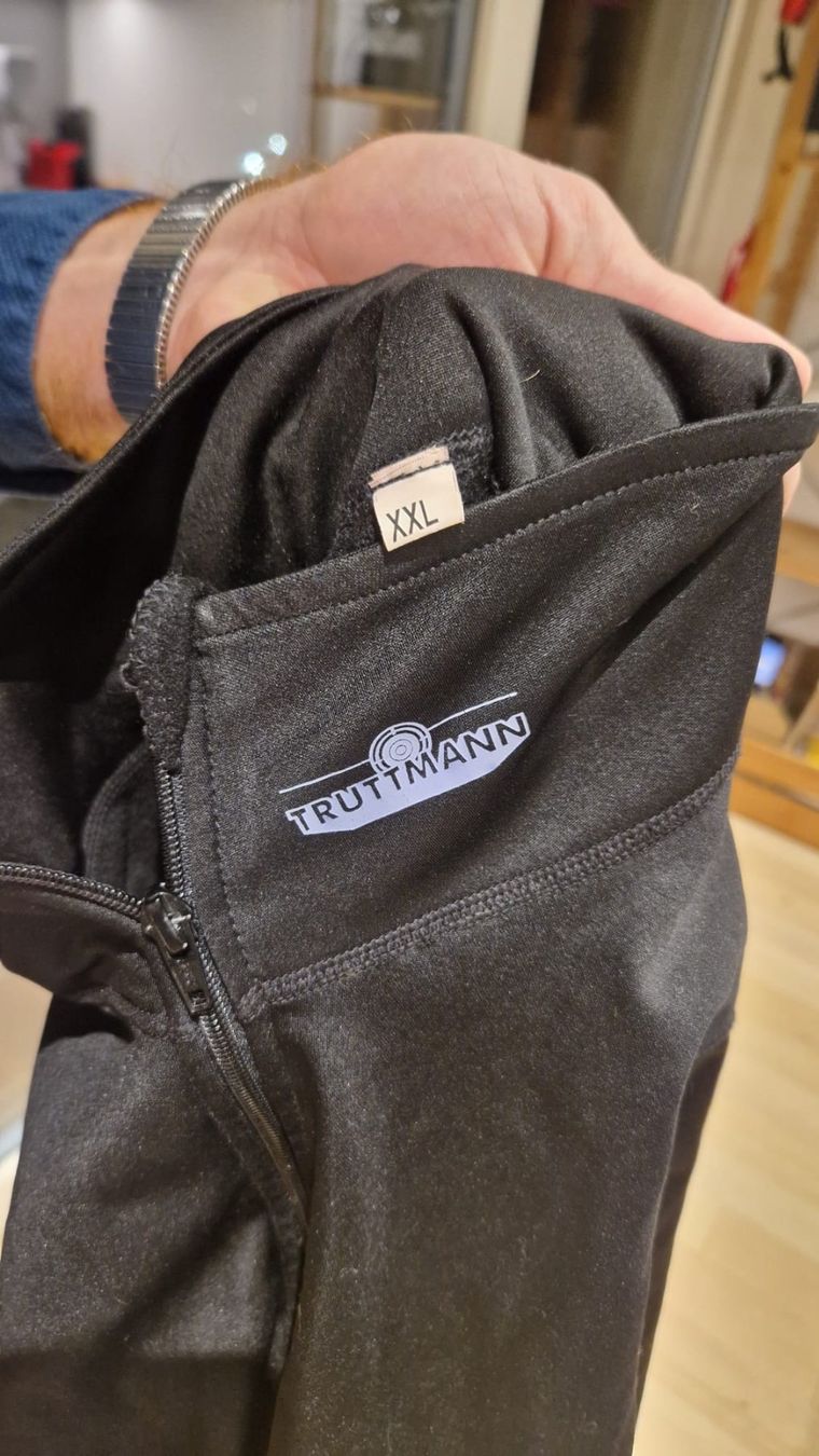 Giacche: Truttmann Sport Schützen Jacke – Usato da Solothurn venduto da Armada-3