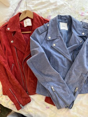 Zwei Mango Wildleder Jacke rote & hellblau , Top Zustand!