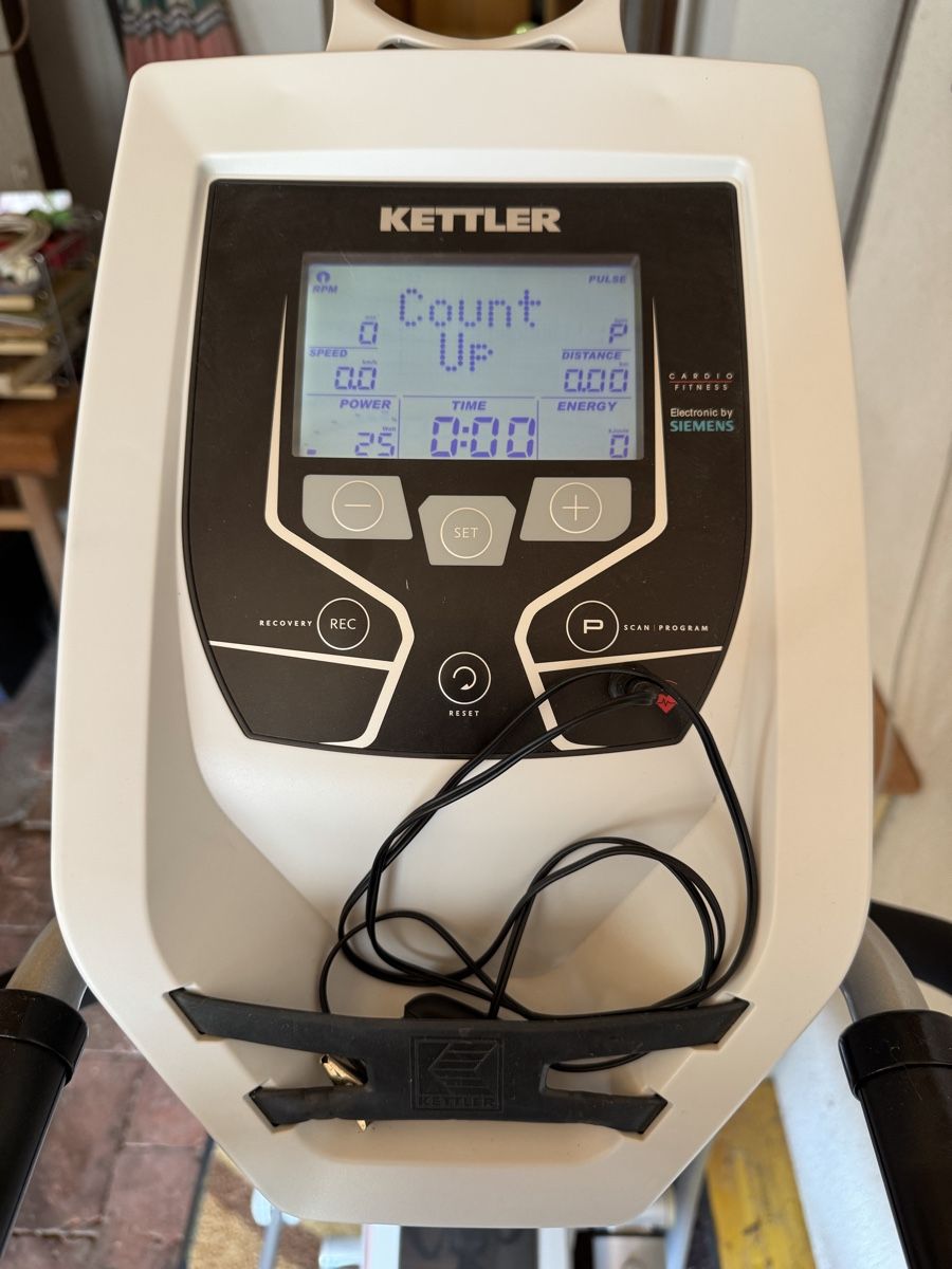 Kettler Vélos d'appartement: Stepper Kettler Elyx 5 – D'occasion à Nürensdorf par Katzechaya 3