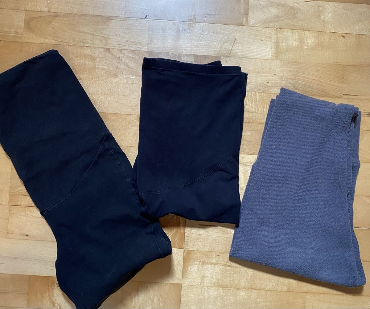 Lotti di vestiti: Schwangerschafts-Kleiderset – Usato da Winterthur venduto da lau_pxp5 2