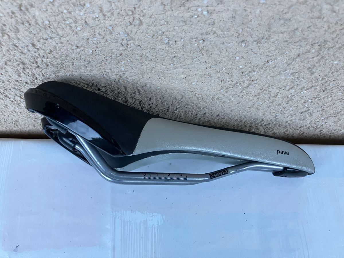 Fizik Pezzi di ricambio: Rennvelosattel Fizik Pavé – Usato da Trimbach venduto da cendira 2