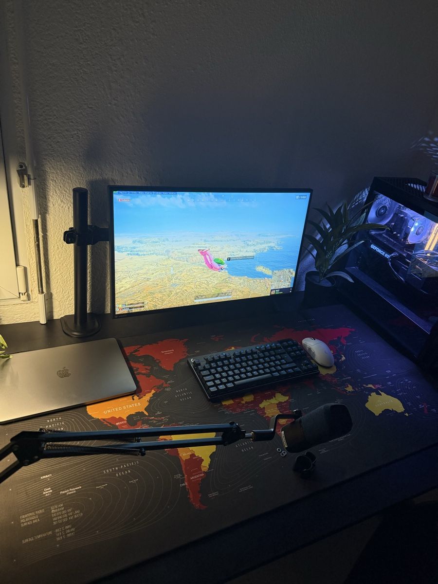 Logitech Tastiere: Gaming Set Logitech Pro TKL Lightspeed & Logitech Superlight – Nuovo (secondo la descrizione) da Frauenfeld venduto da YouRbaBe 1