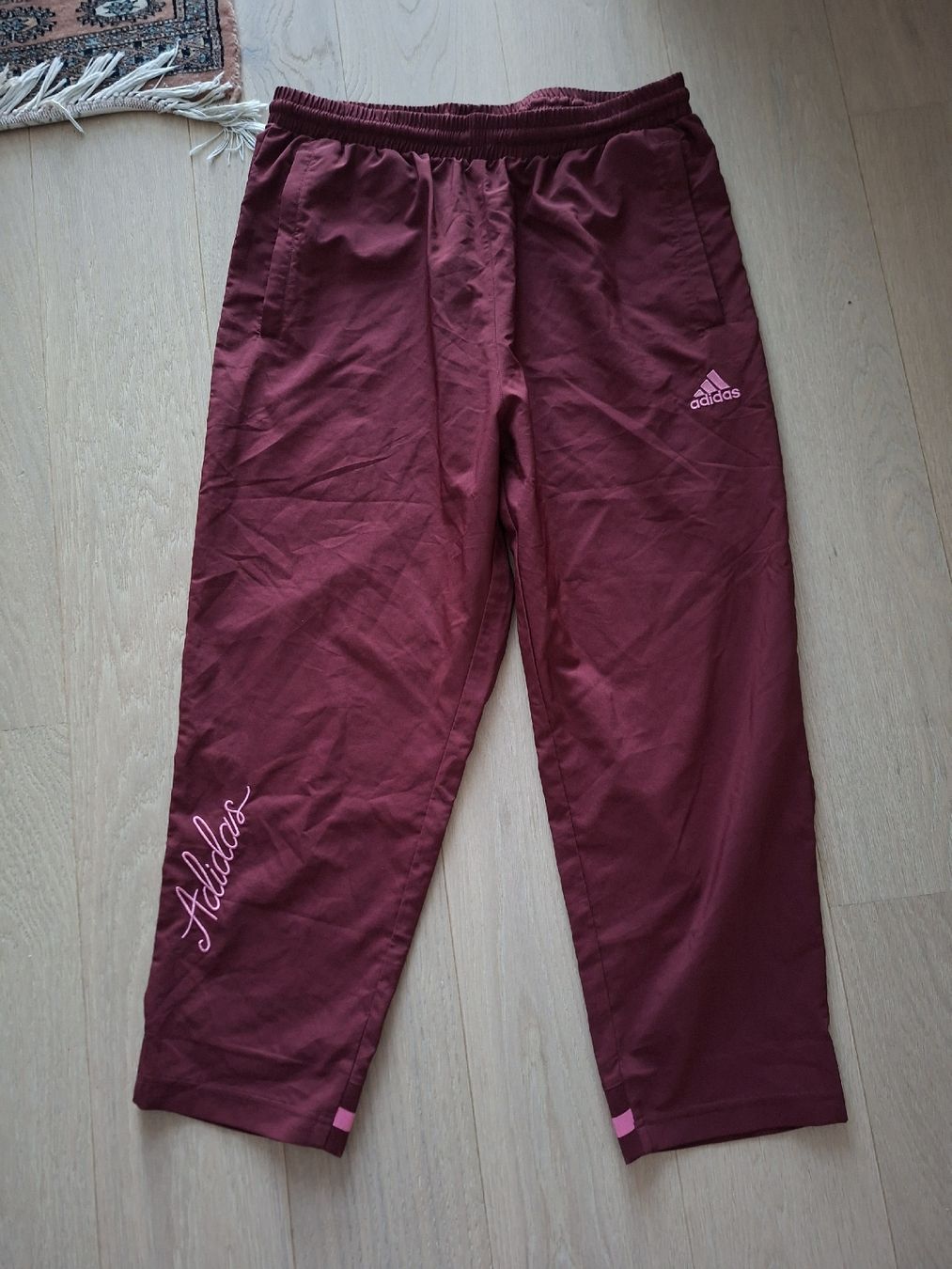 Adidas Pantaloni: neue Adidas Trainer Hose Herren M – Nuovo (secondo la descrizione) da Meinisberg venduto da MartinaM1972