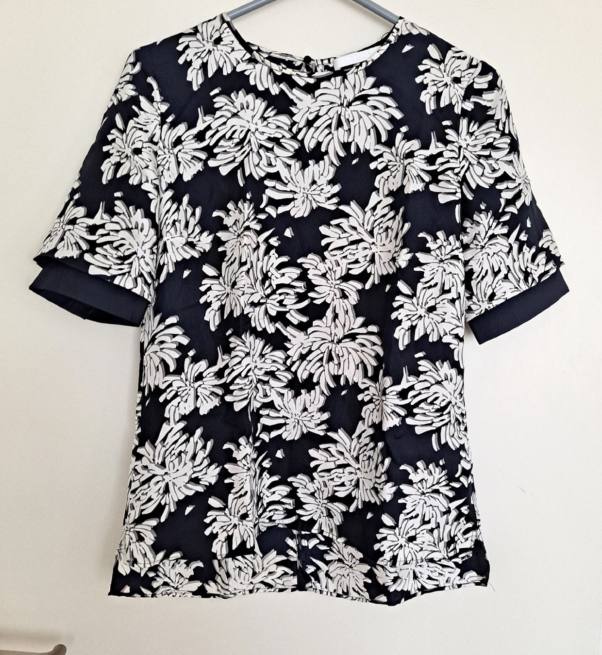 Hugo Boss Blusen: Hugo Boss Seidenbluse Gr. 36 – Gebraucht aus Liestal von Mas-Y-Mas 5