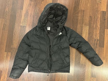 Nike Puffer Jacke schwarz Gr L 147-158cm
