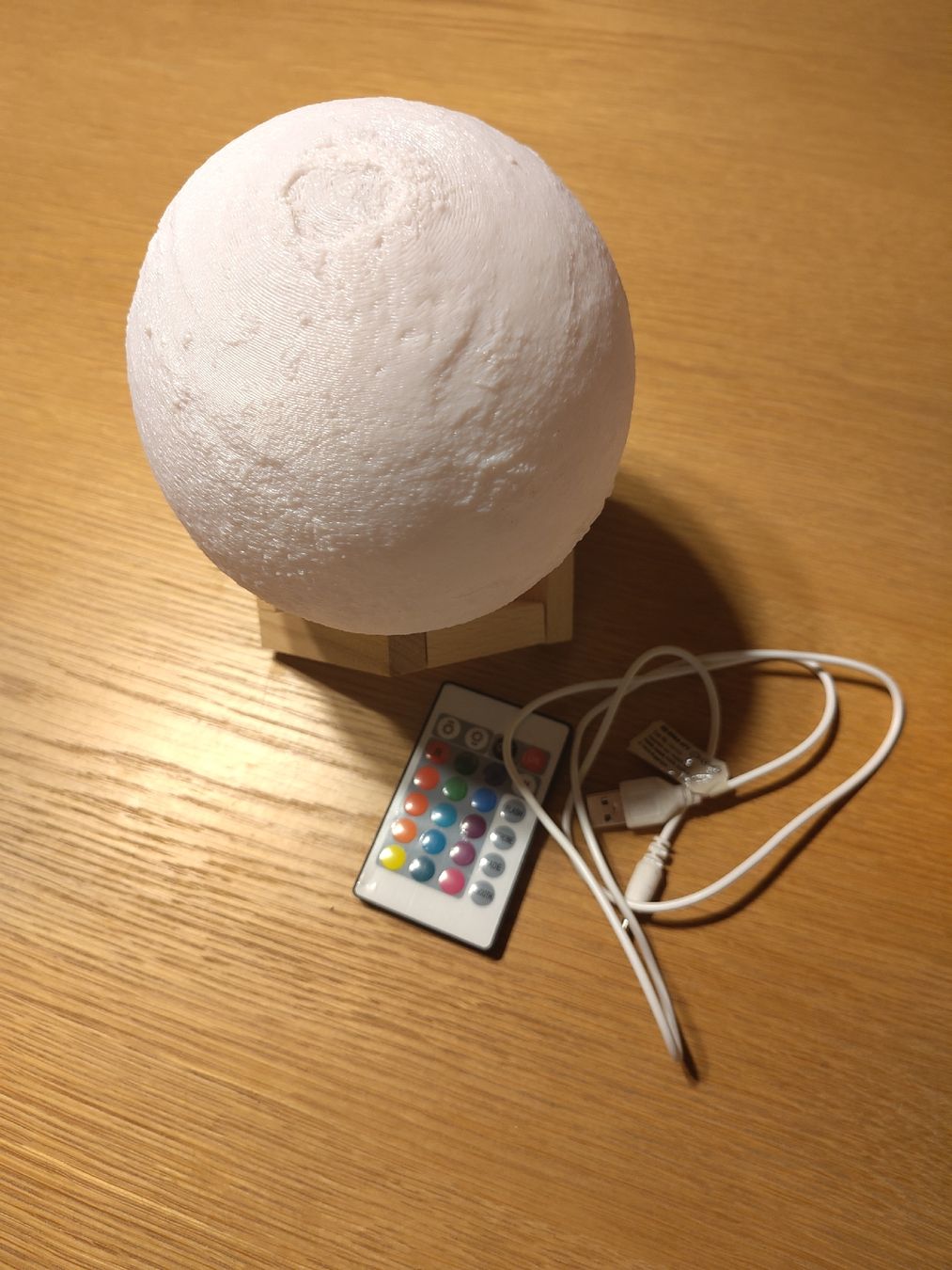 Lampen: 3D-gedruckter, leuchtender Mars-Globus – Neu (gemäss Beschreibung) aus Zürich von aurelie.99
