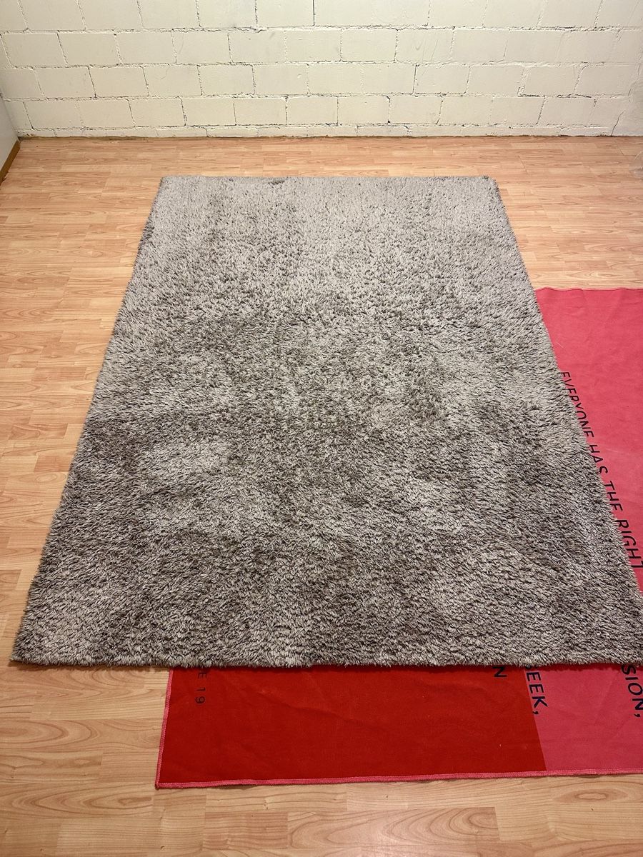 Conforama Teppiche: Teppich Conforama 160x230cm – Gebraucht aus Thalwil von emanespoli