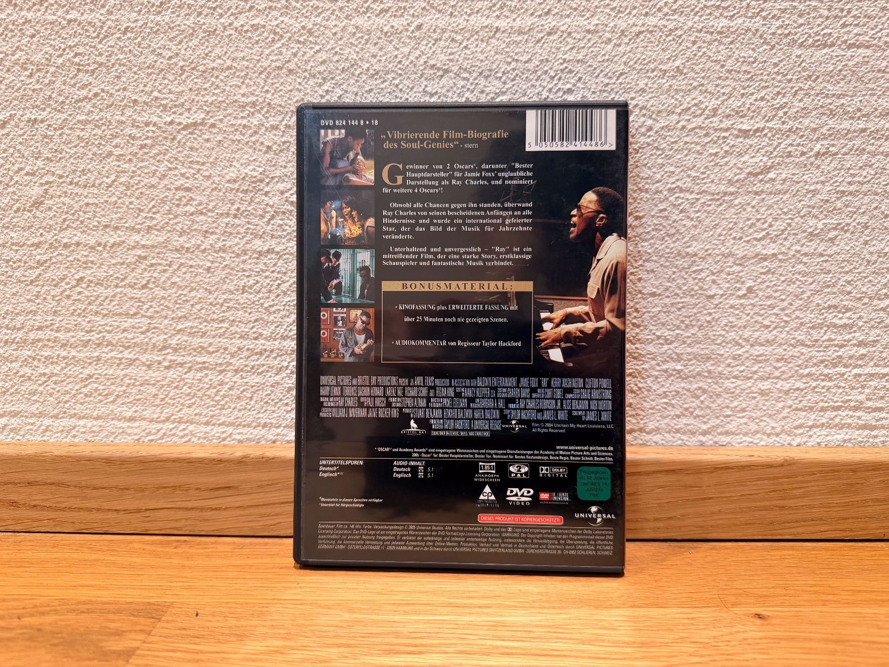Alle DVDs: Ray (DVD) – Gebraucht aus Reinach BL von Graphix 1