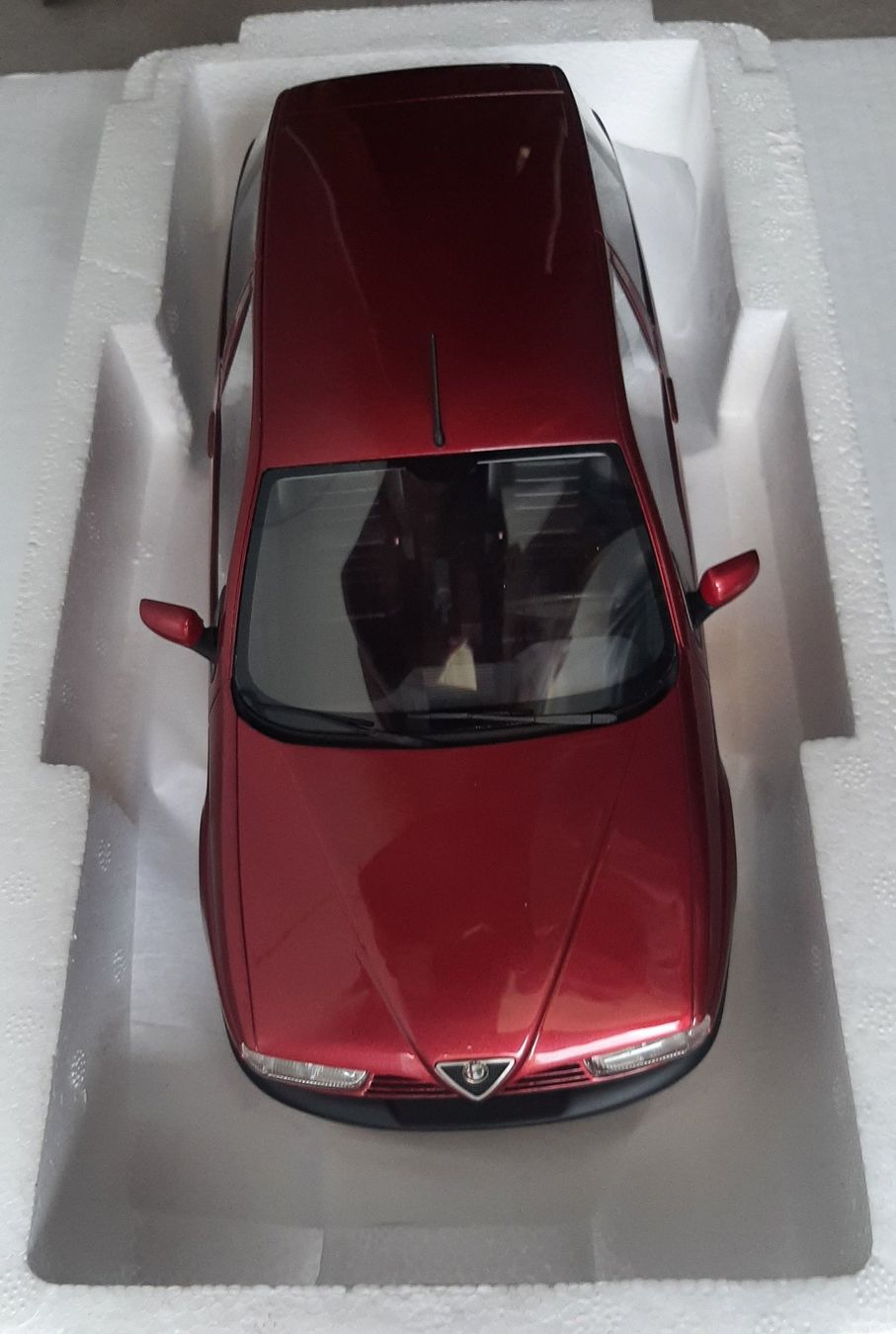 Kit di modellismo & Modellini statici: ALFA ROMEO 145 1:18 – Nuovo e nell'imballaggio originale da Bellinzona venduto da a.mar 2