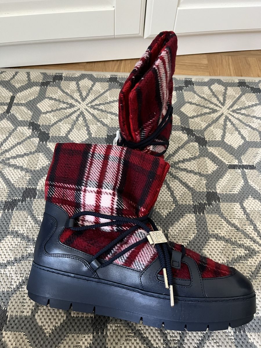 Tommy Hilfiger Damenschuhe: Tommy Hilfiger Boots – Neu und originalverpackt aus Allschwil von eyl_bb8q 2