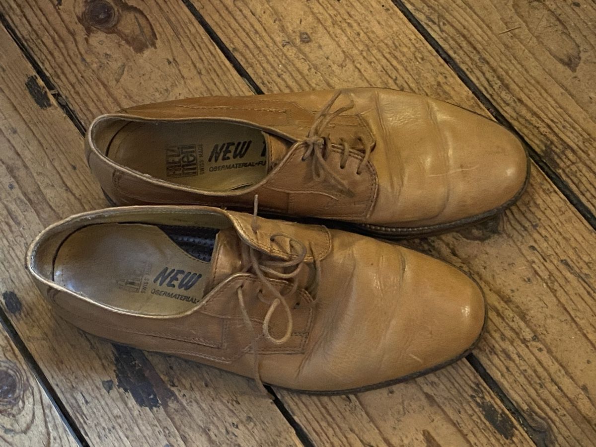 Scarpe da uomo: Schöne Lederschuhe, beige, Gr. 41 – Usato da Bern venduto da Arakasniro 1