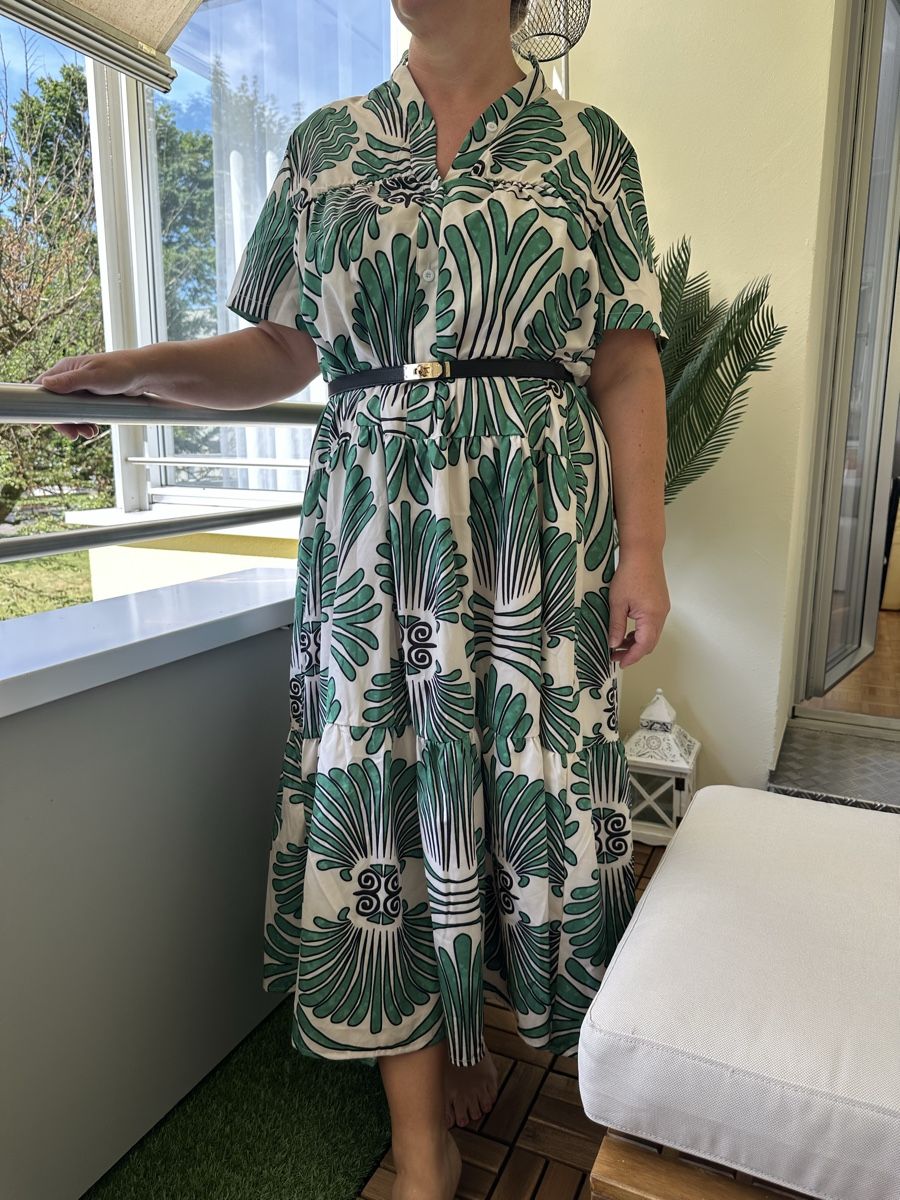 Vestiti: Kleid Gr XXL – Usato da Volketswil venduto da Sina008 1