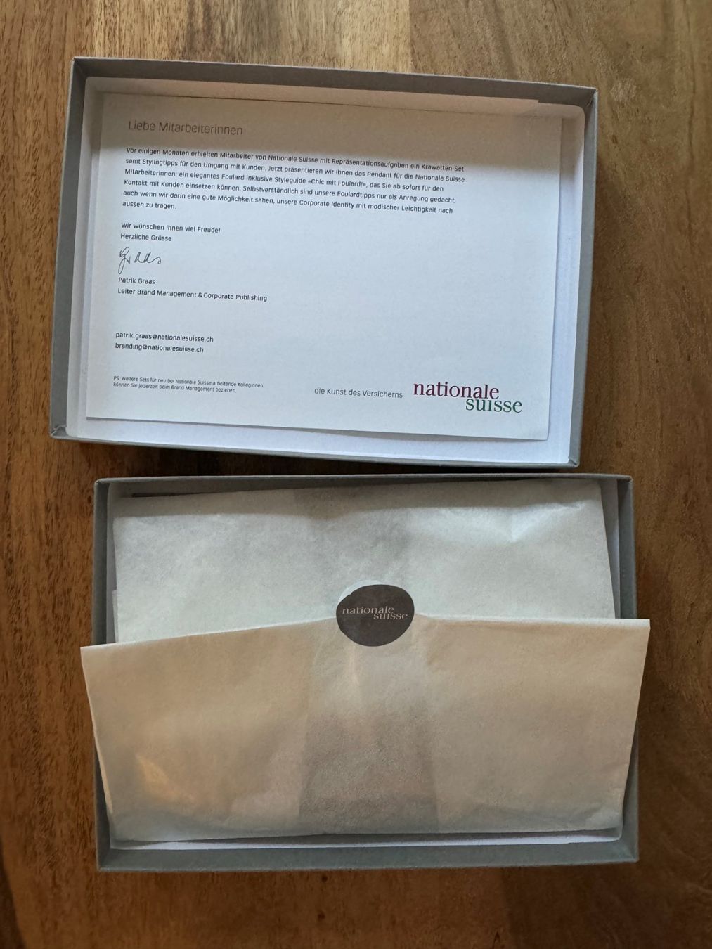 Foulards, Tücher & Schals: Foulard "nationale suisse" – Neu und originalverpackt aus Ettingen von Flatwhite 1