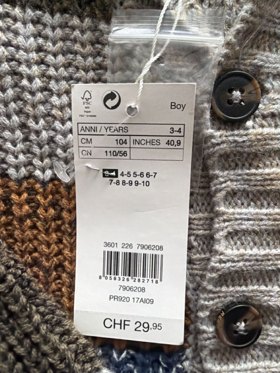 Giacche & Cappotti: Neuwertige OVS Strickjacke Grösse 104 – Nuovo e nell'imballaggio originale da Muri AG venduto da ReBoutique 2