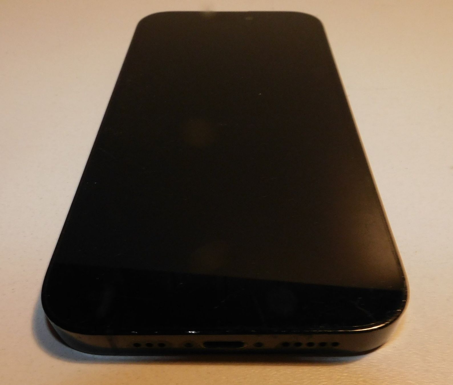 Apple Handys / Smartphones: Apple iPhone 14 Pro schwarz Telephon Apple Handy – Gebraucht aus Sursee von 76 5