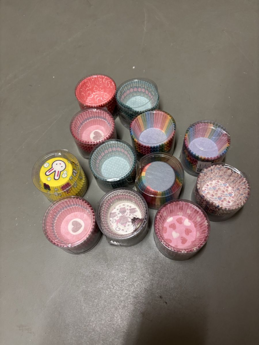 Backformen: Cupcake muffin backform Förmchen, Backförmchen, 11 pack – Neu (gemäss Beschreibung) aus Bürglen TG von Gitzi 1