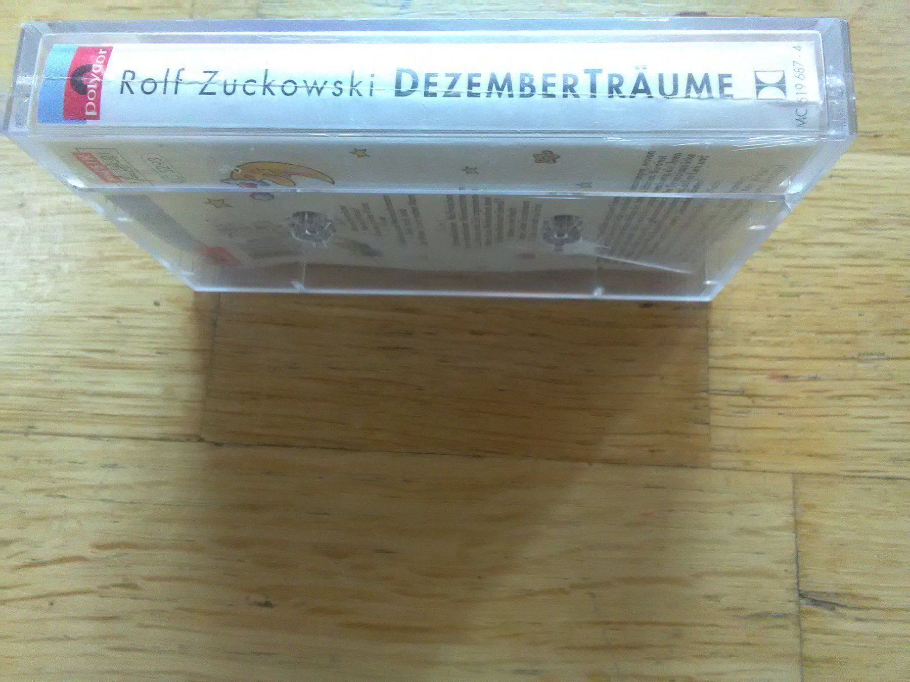 Musicassette: Rolf Zuckowski — Dezemberträume   '1993 – Usato da St.Galllen venduto da elkaphone 1