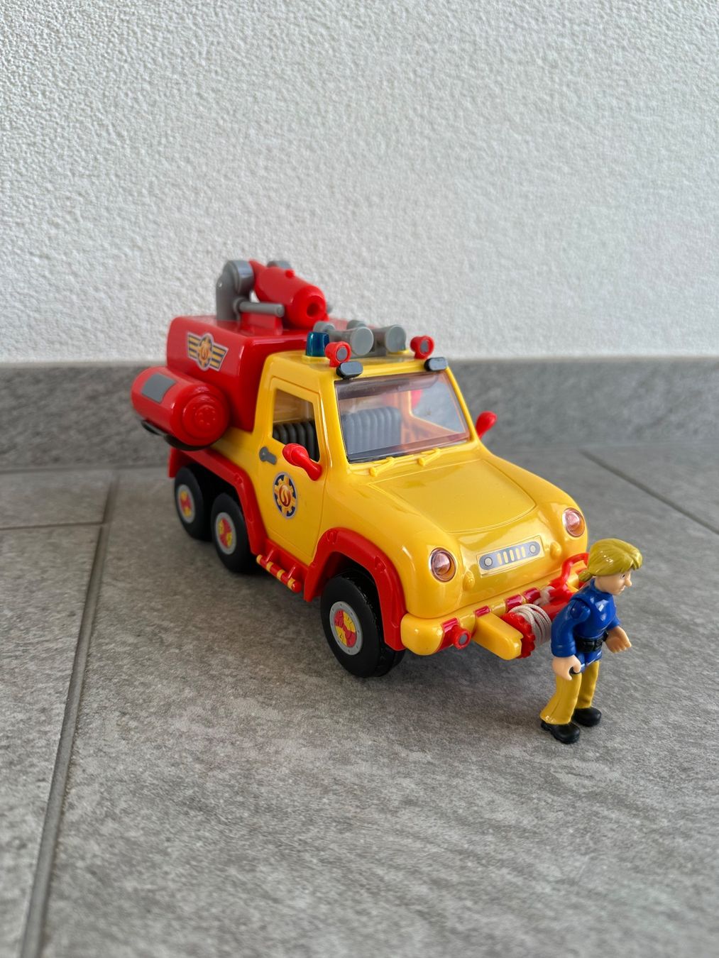 Giocattoli: Feuerwehrmann Sam Feuerwehrauto Venus – Usato da Aesch BL venduto da Lau_th_ 1