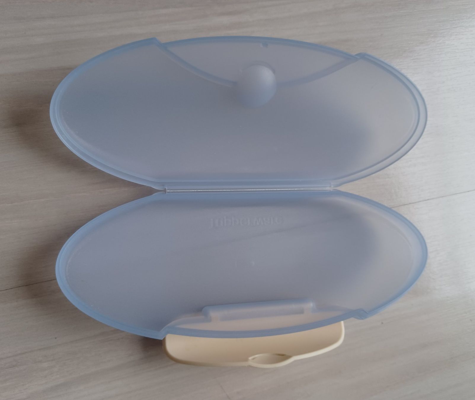 Tupperware Behälter & Ähnliches: Lunchbox Oval – Gebraucht aus Seewen SZ von Herakles5 1