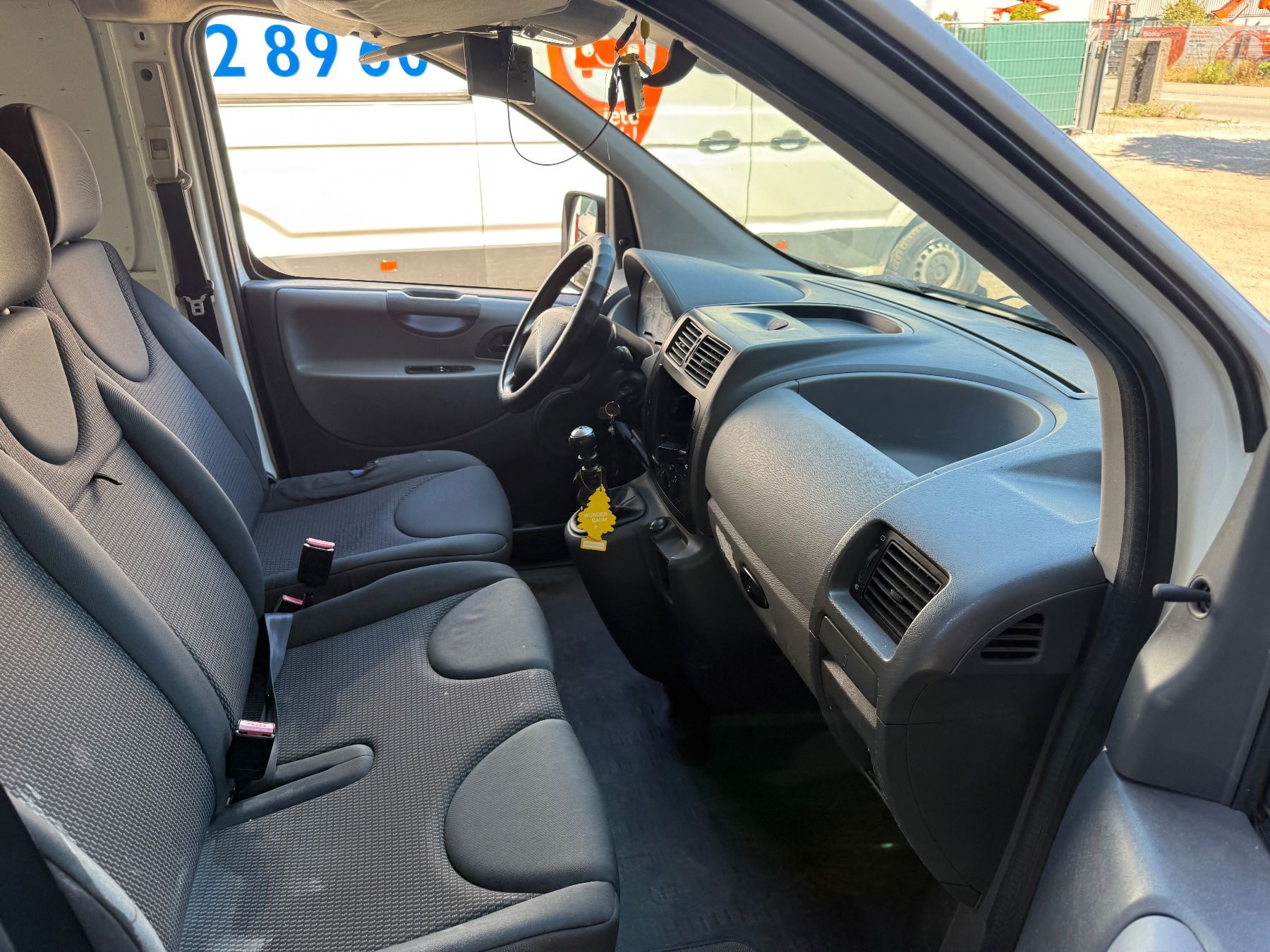 Citroën Veicoli commerciali: Citroen Jumpy 2.0 HDi mit MFK 2025 – Usato da Aarburg venduto da Ricardolager 5