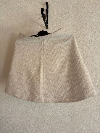 Zara cream mini skirt S / 36