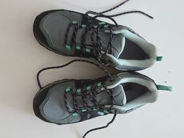 Wanderschuhe Salomon Gore-Tex grau grün 1× getragen