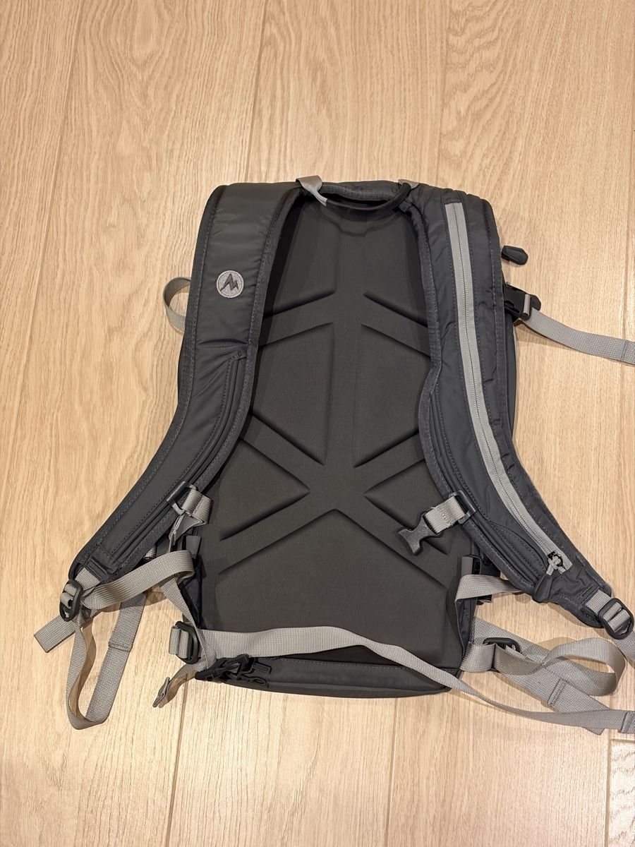 Marmot Zaini: Marmot Sidetrack 14 ski Backpack - New - Great Value! – Nuovo (secondo la descrizione) da Corseaux venduto da pah_nwq7 1