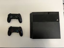 PS 4 Disc Edition + 2 Controller