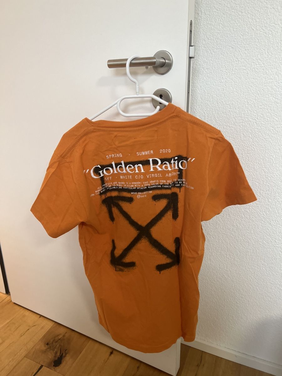 Off-White T-shirt: Off-White T-Shirt Orange Grösse S – Nuovo (secondo la descrizione) da Feldbrunnen venduto da soon-nam 2