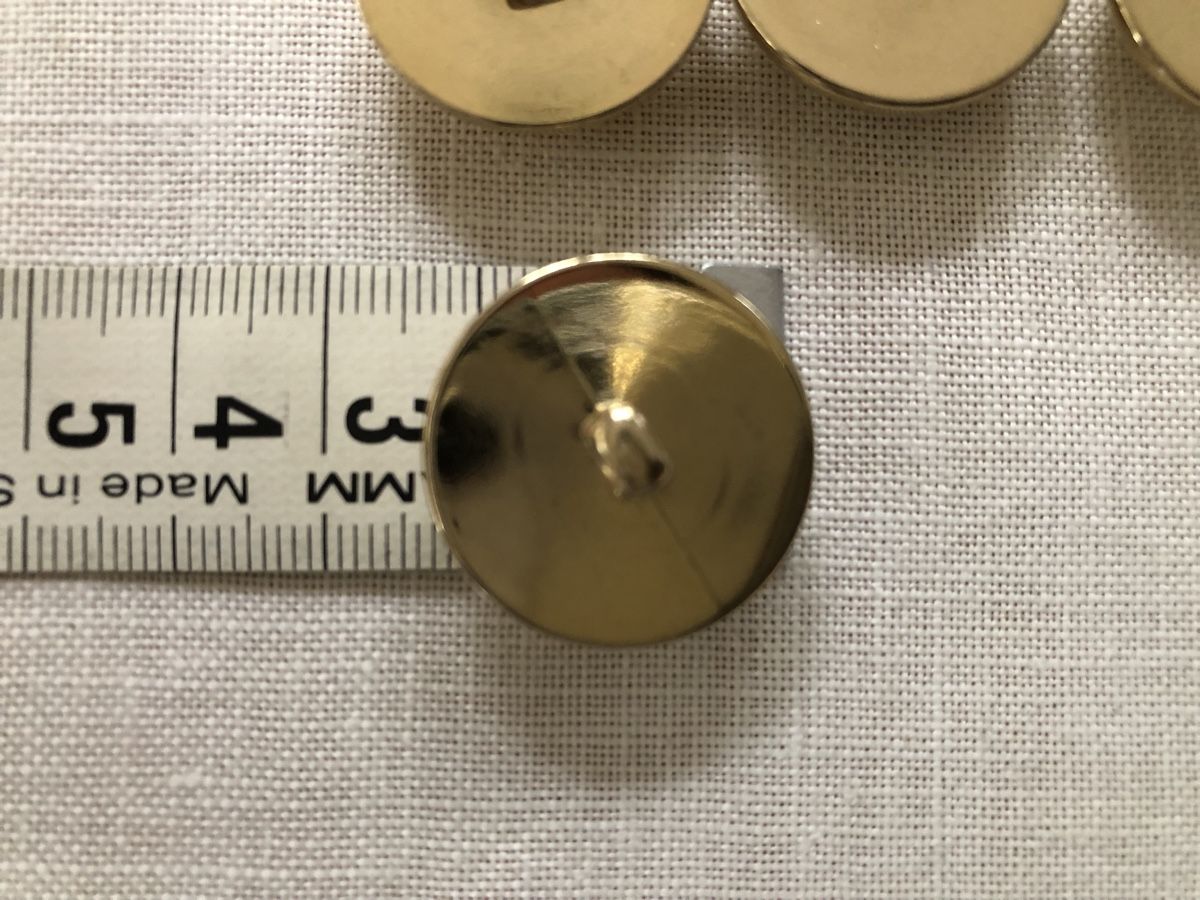 Bottoni: 8 Stk. Knöpfe goldfarben – Usato da Sirnach venduto da Goforit2001 6