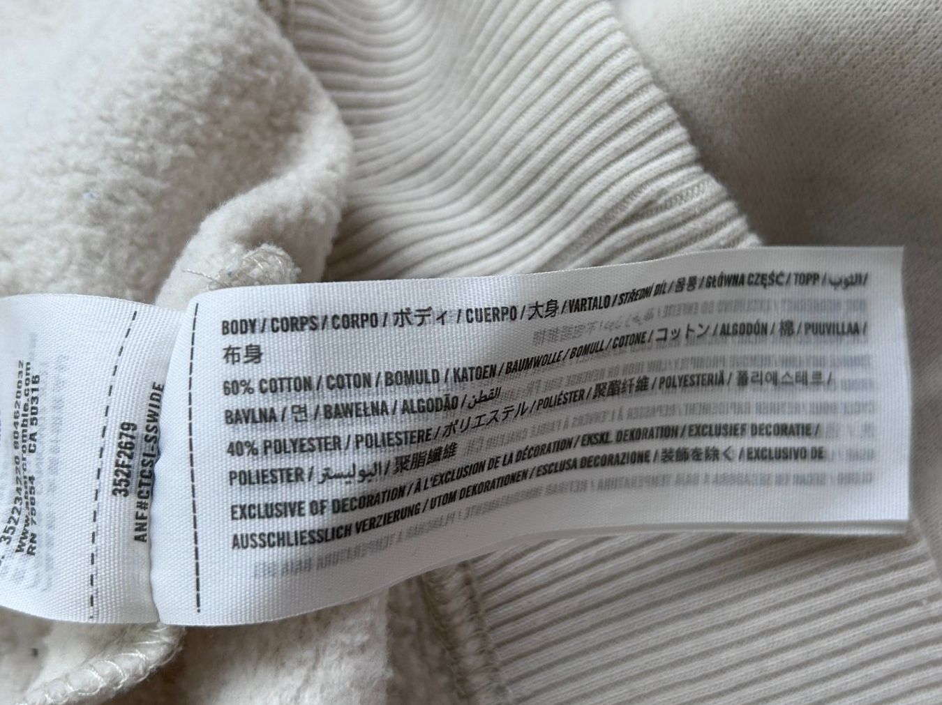 Hollister Maglioni & Felpe: Hollister Italia Sweatshirt – Usato da St. Gallen venduto da look-twice 4