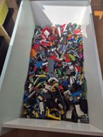 LEGO Konvolut – über 8 kg mit vielen Minifiguren!