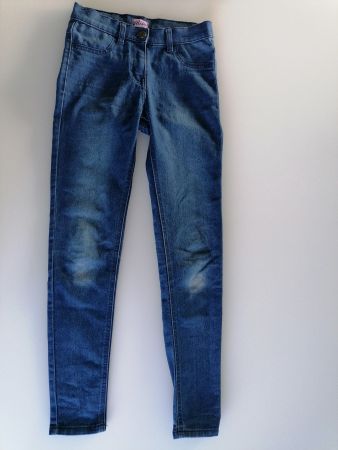 Guter Zust: Girl Jeans 152 (eher enger Schnitt)