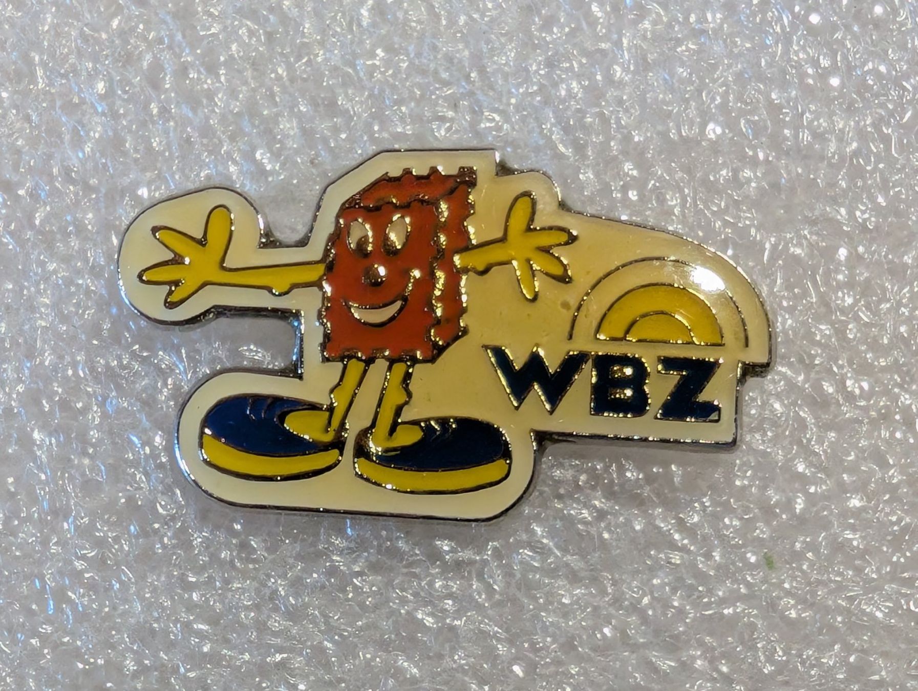 Placchette & Badge: Ansteckpin 284: WBZ – Usato da Oppligen venduto da Pin-Fall-Shop