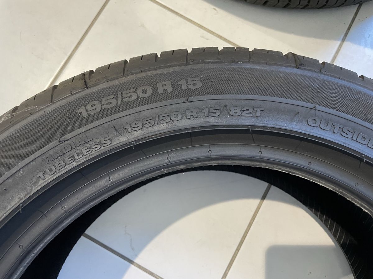 Continental Pneumatici & Ruote complete: Neue Pneu 2 stk – Nuovo e nell'imballaggio originale da Tecknau venduto da Garage_St.Buser 2
