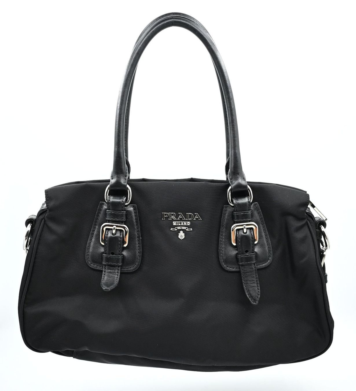Prada Sacs femmes: Handtasche Prada – D'occasion à Dürnten par puumies