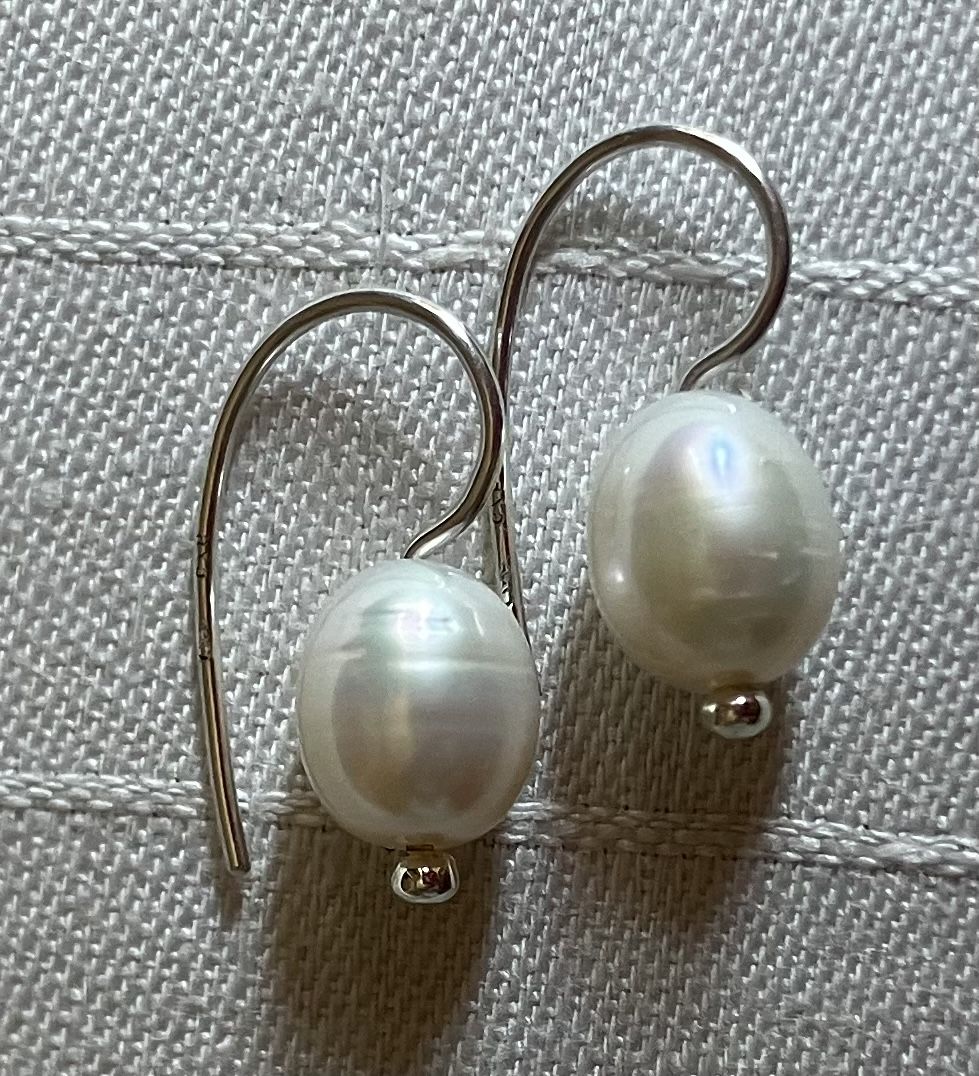 Ohrringe & -stecker: Ohrhänger Silber Süsswasserperlen – Neu (gemäss Beschreibung) aus Lyss von Punktum01