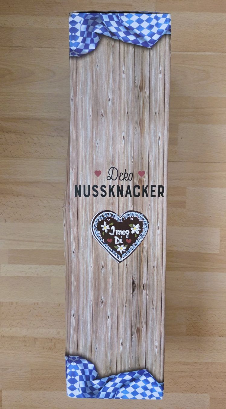 Figuren: GROSSER NUSSKNACKER FIGUR ((NEU)) OVP – Neu (gemäss Beschreibung) aus Brüttisellen von Nighttrain 3