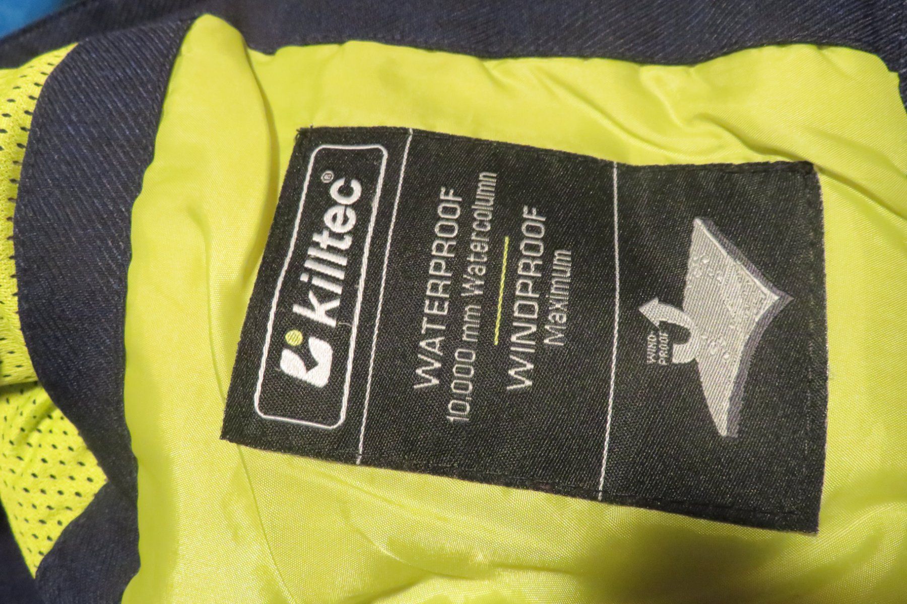 Killtec Vestes & Manteaux: Killtec Winerjacke Gr. 128 – D'occasion à Steckborn par Bibendum02 2