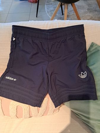 Adidas Badehose dunkelblau Grösse M,11-12Y guter Zustand