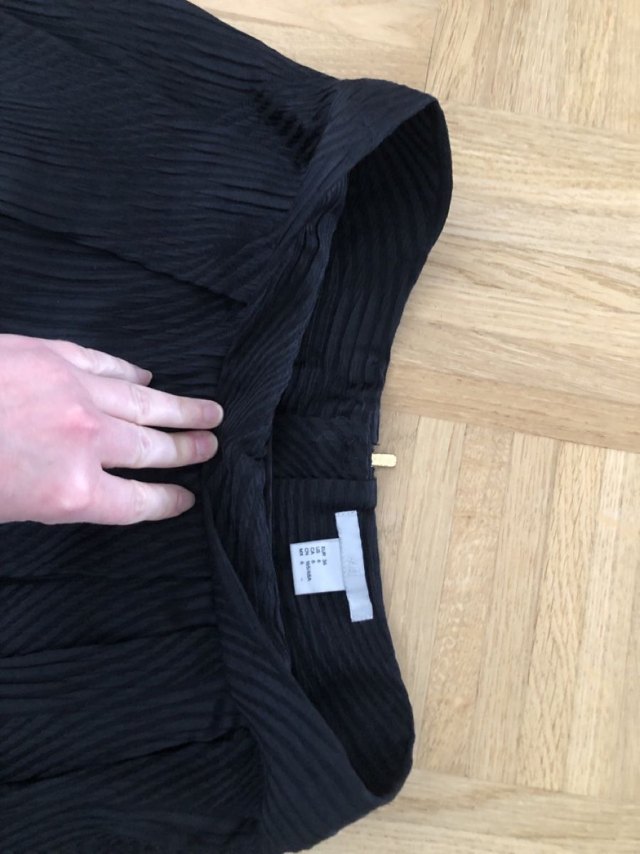H&M Röcke: Jupe plissée taille haute H&M – Neu (gemäss Beschreibung) aus Onex von kattrina 1