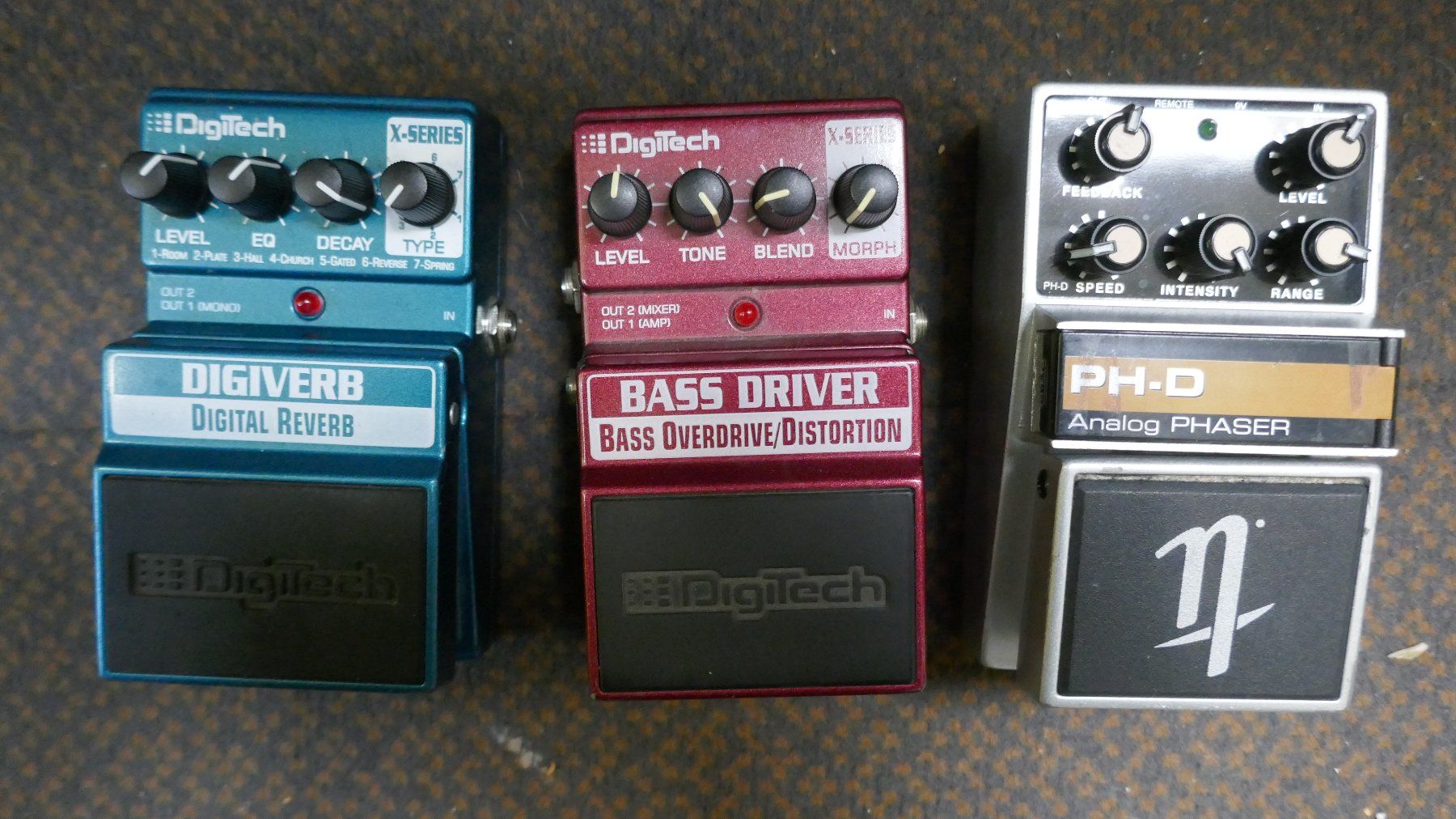 Instruments de musique: Drei Gitarren Effektpedale – D'occasion à Wenslingen par FairlightCMI
