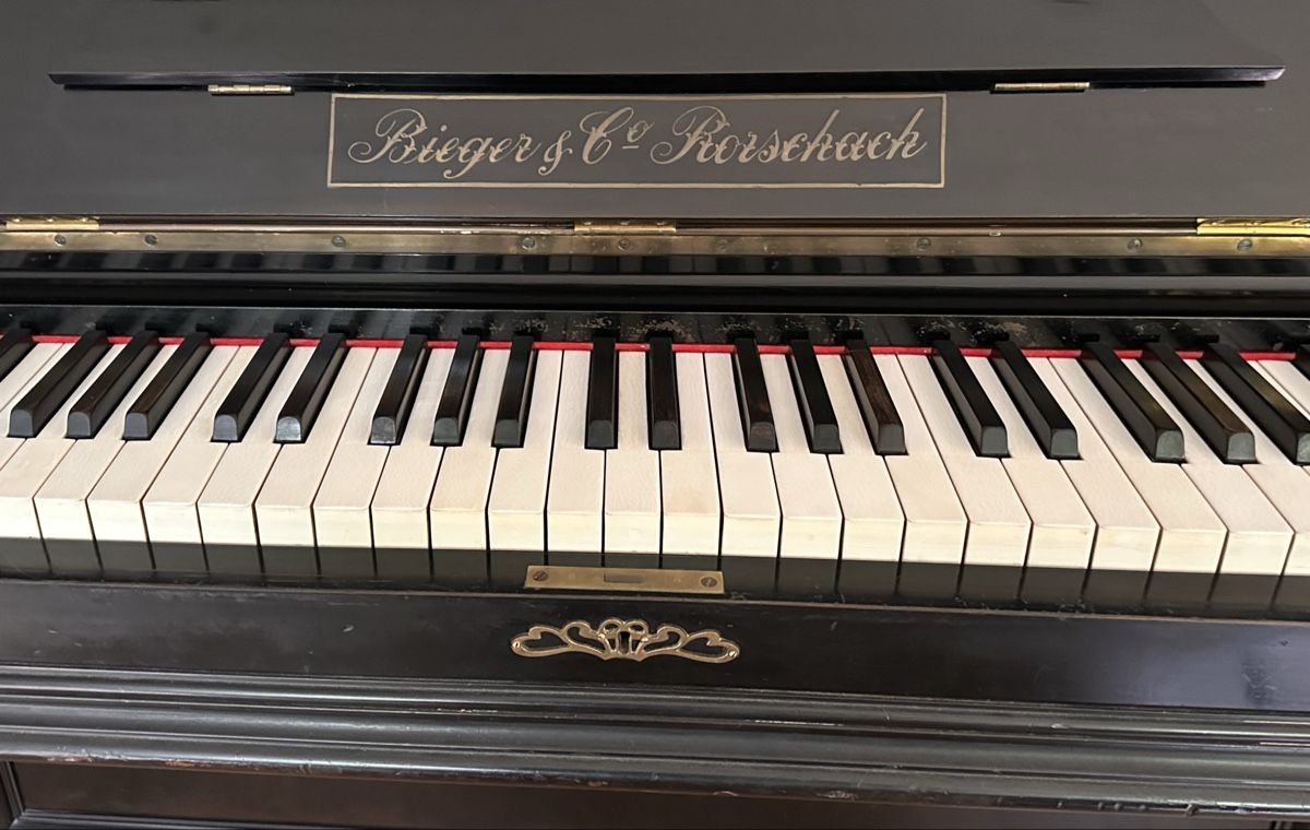 Instruments de musique: B. Bieger & Cie. Klavier (Rorschach)  – D'occasion à Zürich par Niraknuh 3