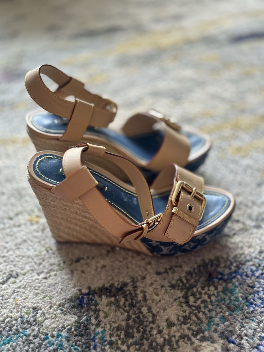 Louis Vuitton Chaussures femmes: Louis Vuitton Sandales – D'occasion à Genève par Milana89 5