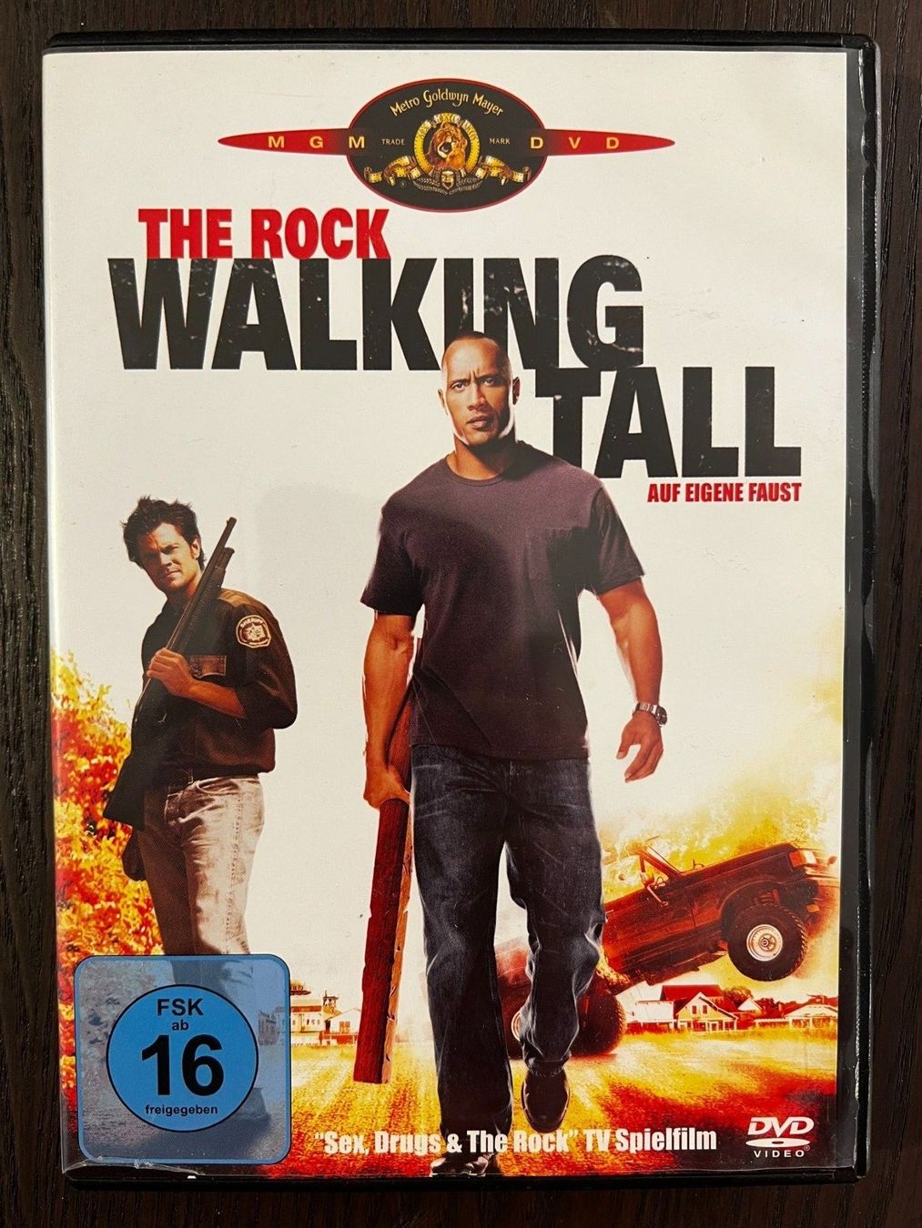 Tous les DVDs: Walking Tall – D'occasion à Zürich par FilmFreunde